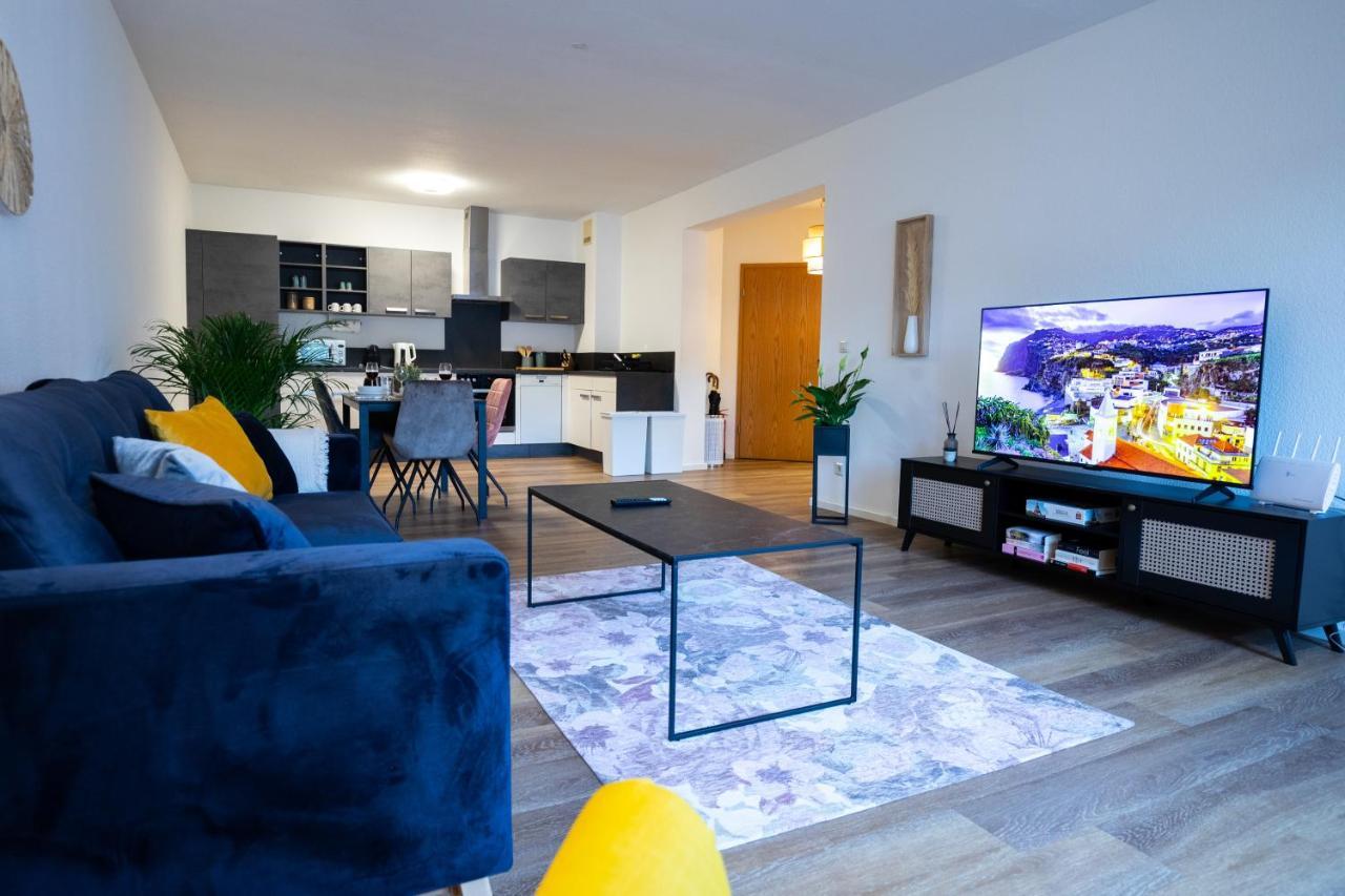 Design-Ferienwohnung In Bad Neuenahr: Platz Fuer 4, Kueche, Wifi, Netflix Buitenkant foto