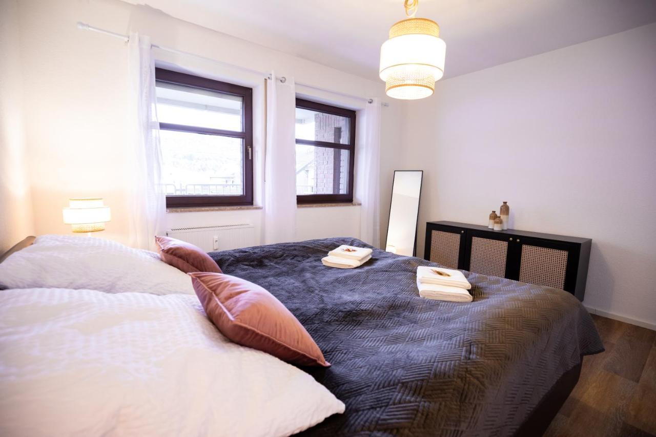 Design-Ferienwohnung In Bad Neuenahr: Platz Fuer 4, Kueche, Wifi, Netflix Buitenkant foto