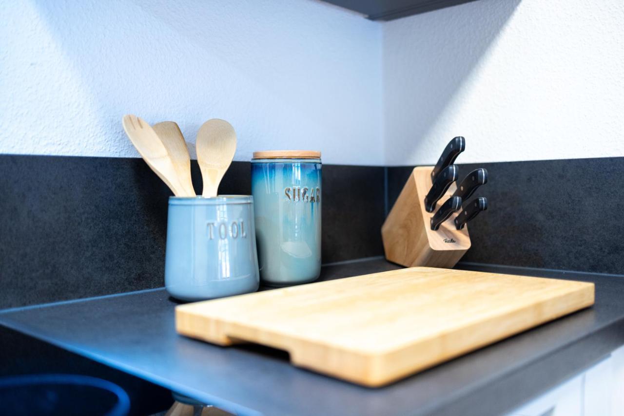 Design-Ferienwohnung In Bad Neuenahr: Platz Fuer 4, Kueche, Wifi, Netflix Buitenkant foto